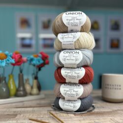 Onion Knit - Soft Organic Wool + Nettles Light 4ply/3ply